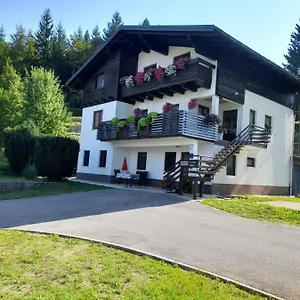 Gogo Apartman